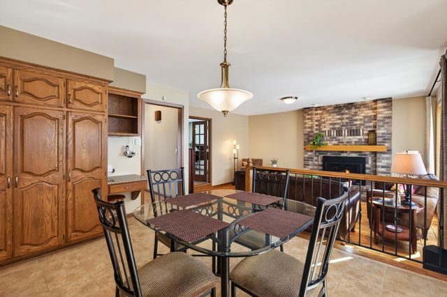 3435 Rosewood Lane N, Plymouth, MN 55441