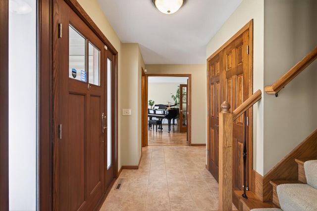 3435 Rosewood Lane N, Plymouth, MN 55441