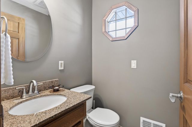 3435 Rosewood Lane N, Plymouth, MN 55441