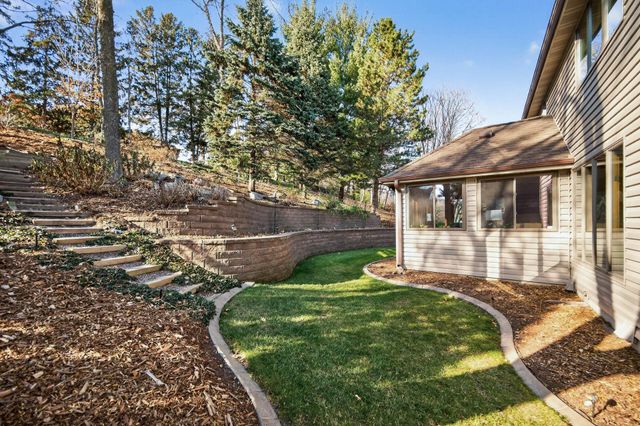 3435 Rosewood Lane N, Plymouth, MN 55441