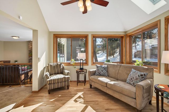 3435 Rosewood Lane N, Plymouth, MN 55441