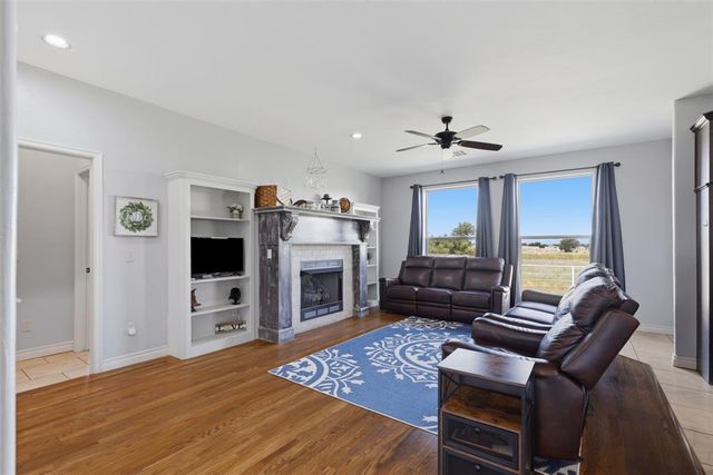 9329 NW 134th Terrace, Yukon, OK 73099