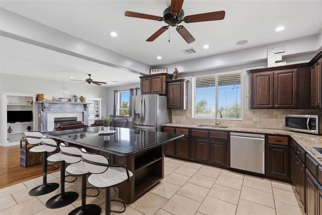 9329 NW 134th Terrace, Yukon, OK 73099