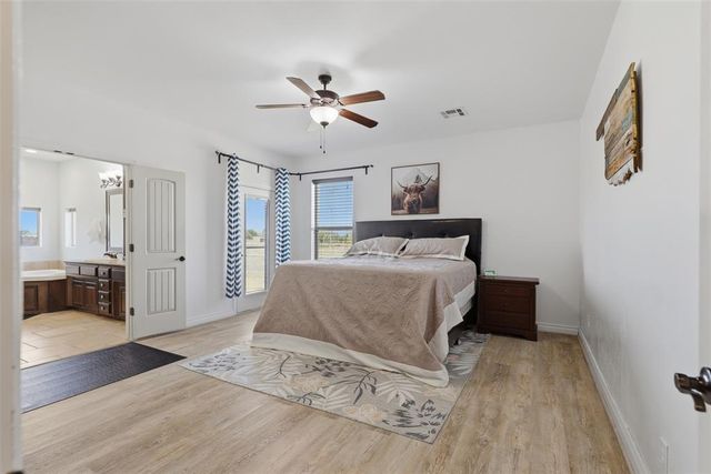 9329 NW 134th Terrace, Yukon, OK 73099