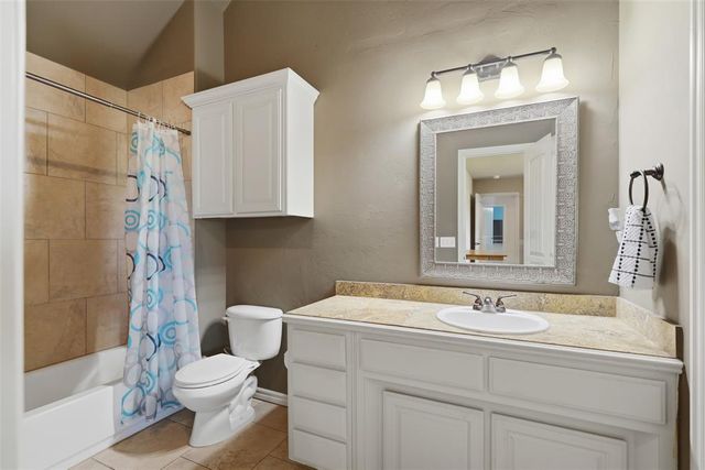 9329 NW 134th Terrace, Yukon, OK 73099