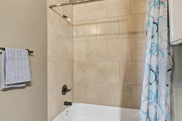 9329 NW 134th Terrace, Yukon, OK 73099