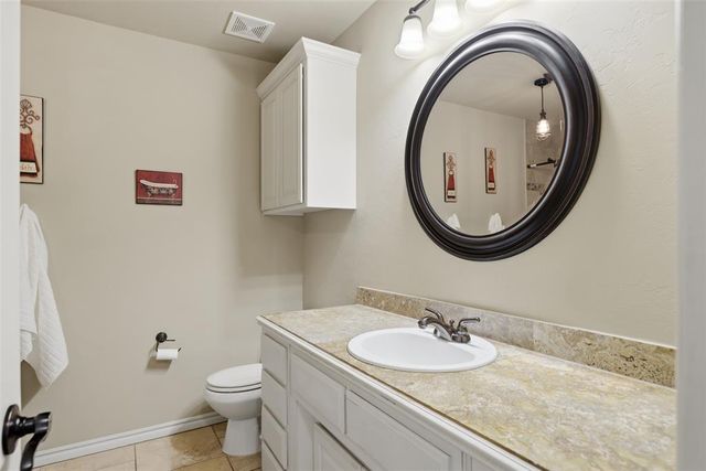 9329 NW 134th Terrace, Yukon, OK 73099