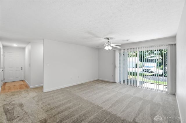 12071 Carrington Lane 101, Symmes Twp, OH 45140