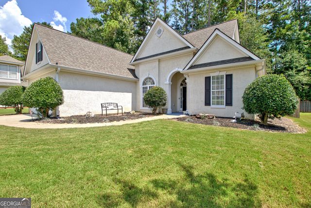 306 Freeman Forest Drive, Newnan, GA 30265