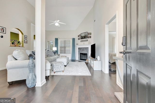 306 Freeman Forest Drive, Newnan, GA 30265