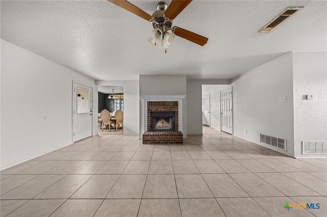 3810 John Haedge Drive, Killeen, TX 76549