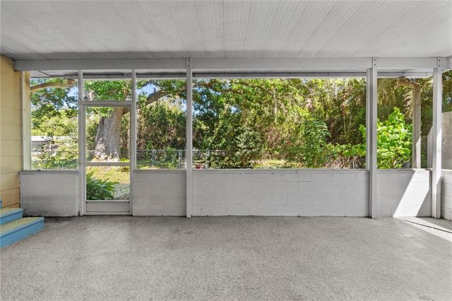 2303 45TH STREET E, Bradenton, FL 34208