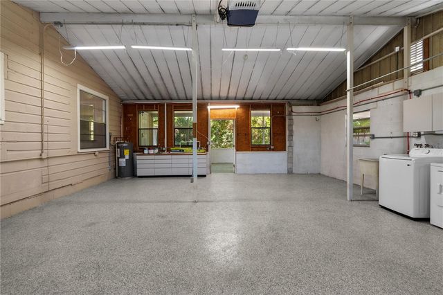 2303 45TH STREET E, Bradenton, FL 34208