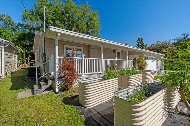 2303 45TH STREET E, Bradenton, FL 34208