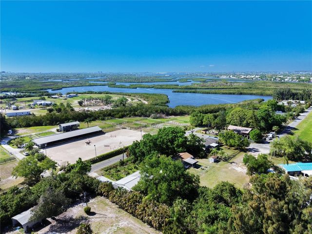 2303 45TH STREET E, Bradenton, FL 34208