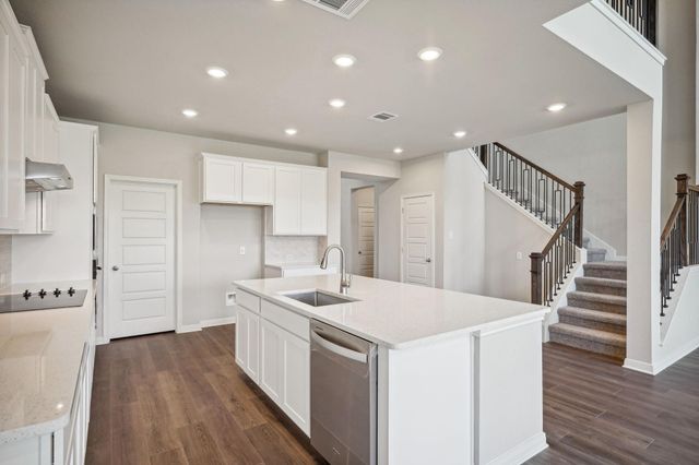 5526 Knight Court, Rosenberg, TX 77471