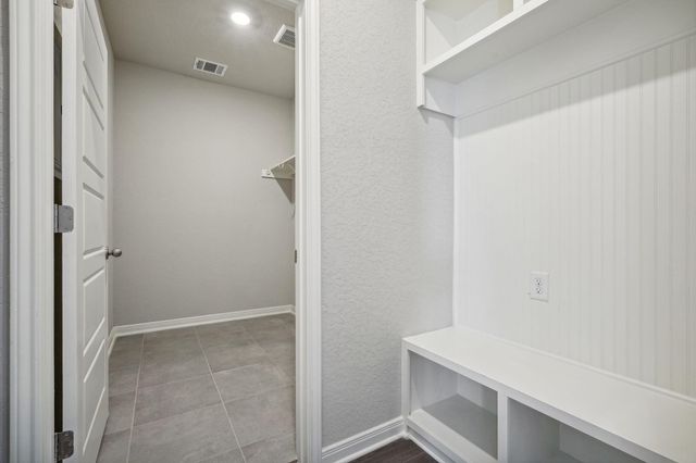 5526 Knight Court, Rosenberg, TX 77471