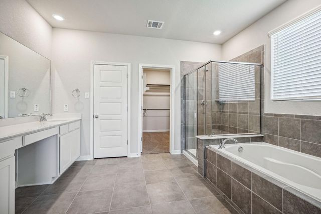 5526 Knight Court, Rosenberg, TX 77471