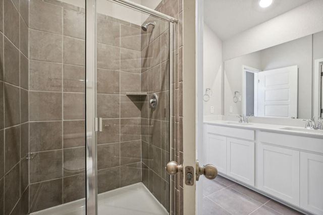 5526 Knight Court, Rosenberg, TX 77471