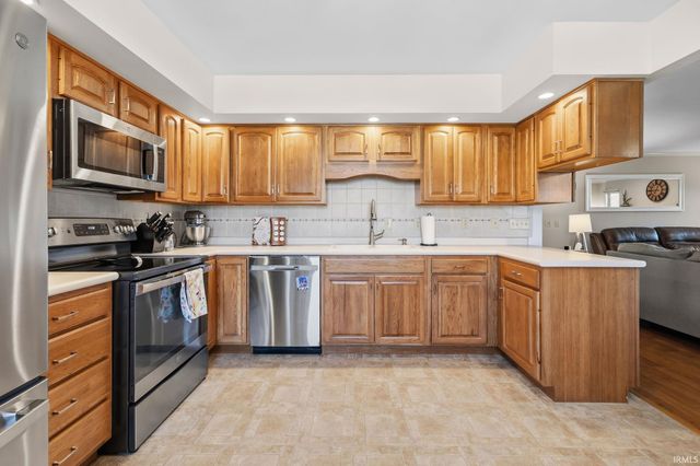 556 Jonathan Way, Lafayette, IN 47905