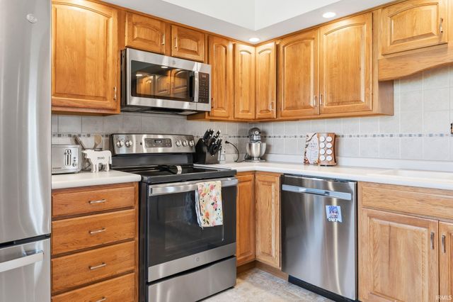 556 Jonathan Way, Lafayette, IN 47905