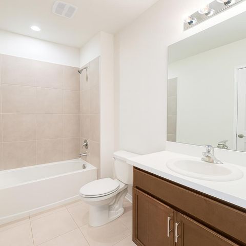 211 NE 20th Street, Cape Coral, FL 33909