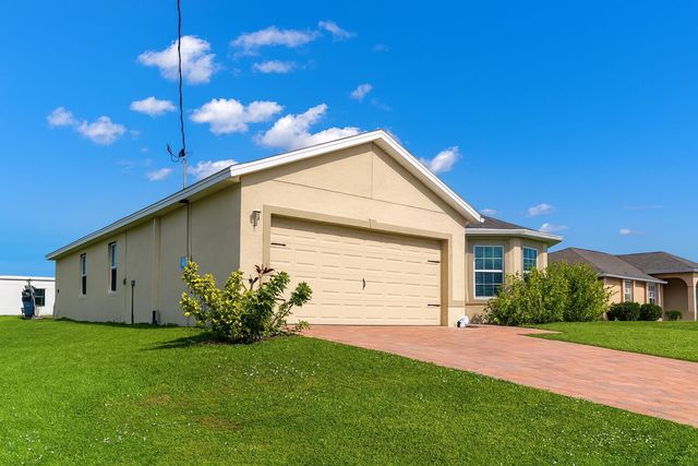 211 NE 20th Street, Cape Coral, FL 33909