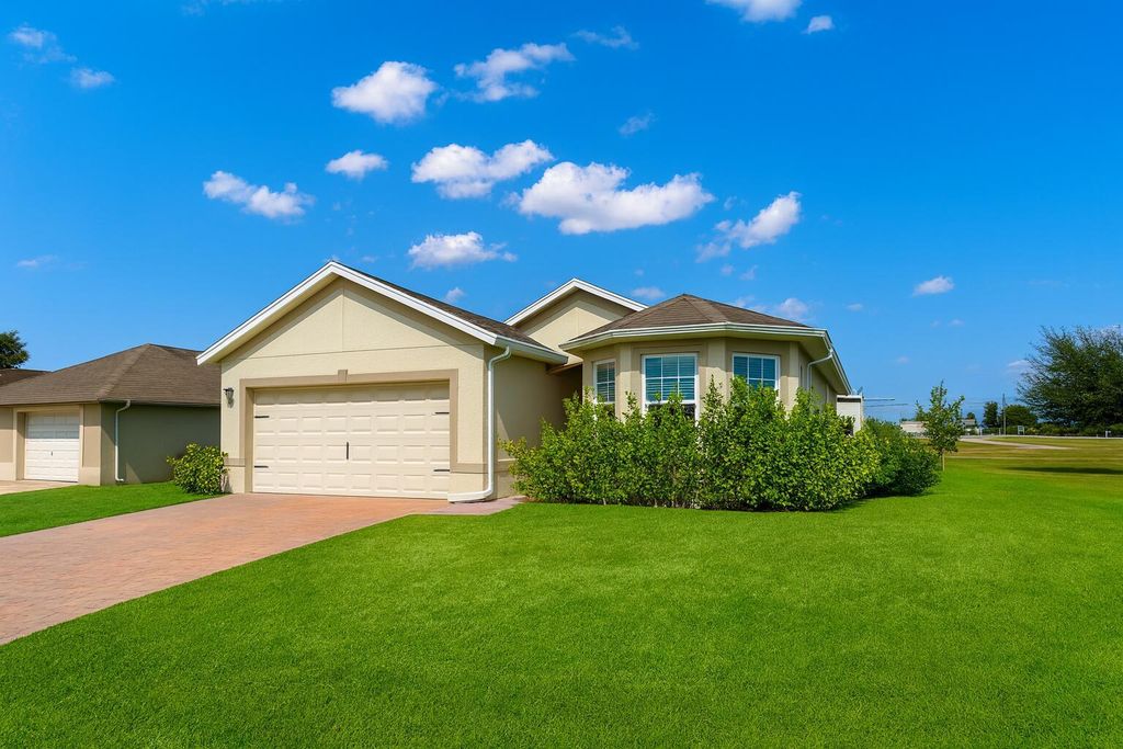 211 NE 20th Street, Cape Coral, FL 33909