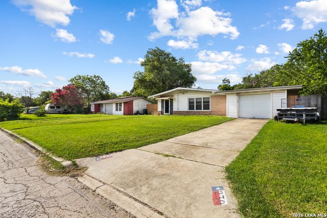 230 BRETTONWOOD DR, San Antonio, TX 78218