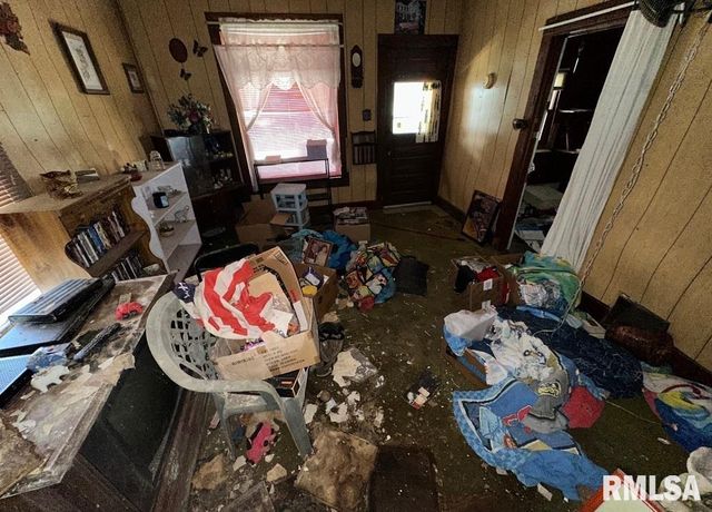 471 E 1ST Street, Galesburg, IL 61401