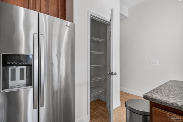 5640 Shooting Star Ct, Milton, FL 32583