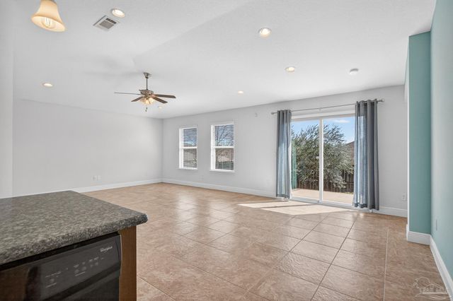 5640 Shooting Star Ct, Milton, FL 32583