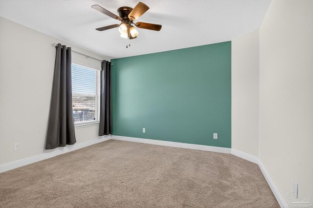 5640 Shooting Star Ct, Milton, FL 32583