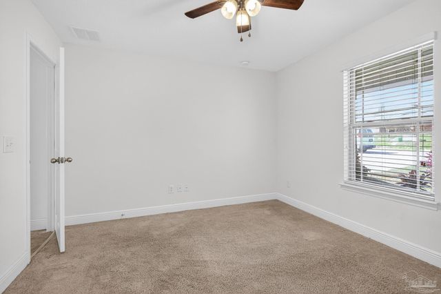 5640 Shooting Star Ct, Milton, FL 32583