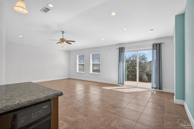 5640 Shooting Star Ct, Milton, FL 32583