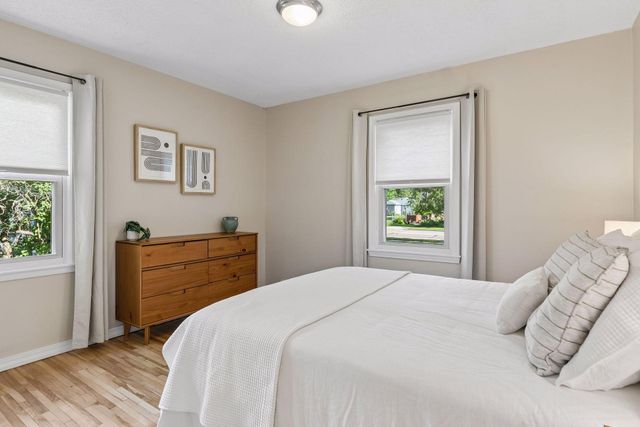 559 Tanglewood Drive, Shoreview, MN 55126
