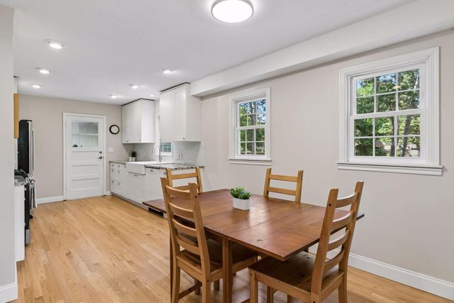 559 Tanglewood Drive, Shoreview, MN 55126