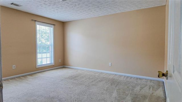2760 Rusticwood Drive, Snellville, GA 30078