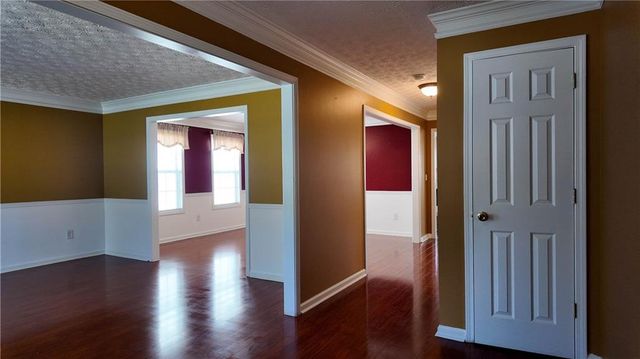 2760 Rusticwood Drive, Snellville, GA 30078