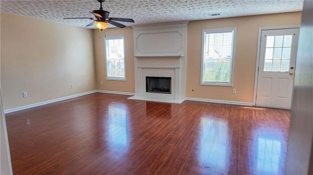 2760 Rusticwood Drive, Snellville, GA 30078