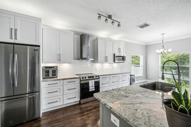 128 CALABRIA SPRINGS COVE, Sanford, FL 32771