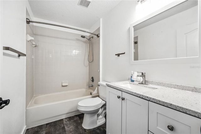 128 CALABRIA SPRINGS COVE, Sanford, FL 32771