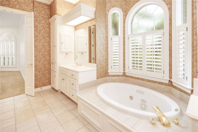 5022 Augusta Circle, College Station, TX 77845