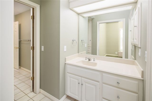 5022 Augusta Circle, College Station, TX 77845