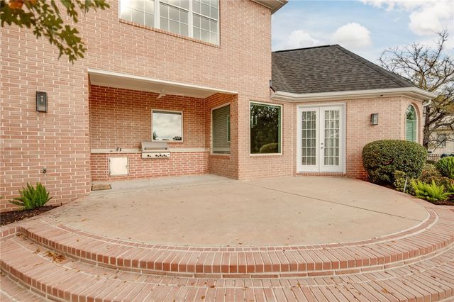 5022 Augusta Circle, College Station, TX 77845