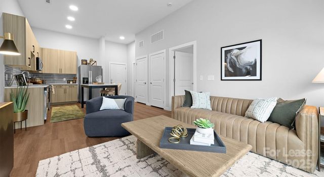 5120 77 Center Drive 2A, Charlotte, NC 28217