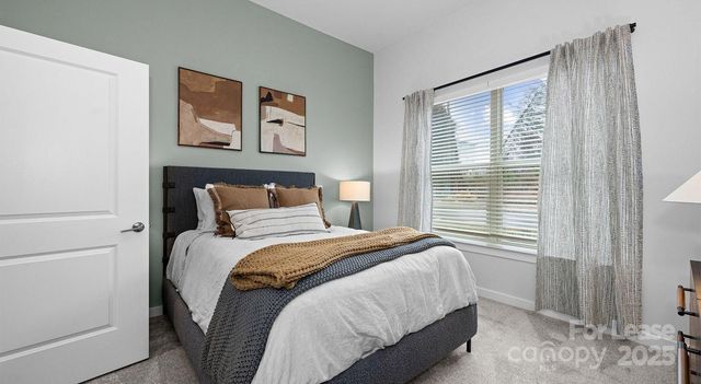 5120 77 Center Drive 2A, Charlotte, NC 28217