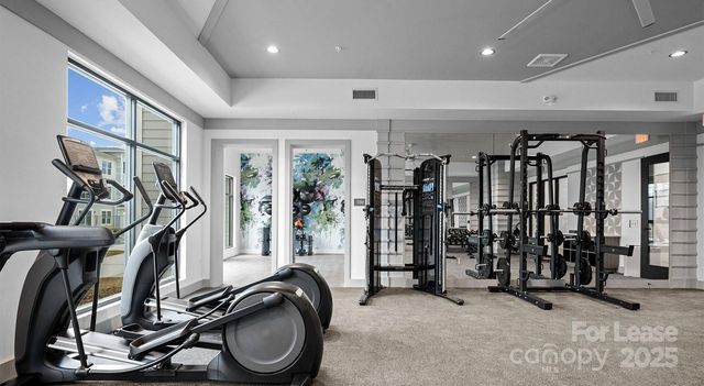 5120 77 Center Drive 2A, Charlotte, NC 28217