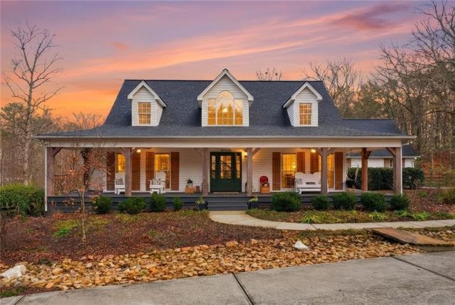 3955 Hiram Lithia Springs SW Road, Powder Springs, GA 30127