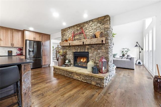 3955 Hiram Lithia Springs SW Road, Powder Springs, GA 30127